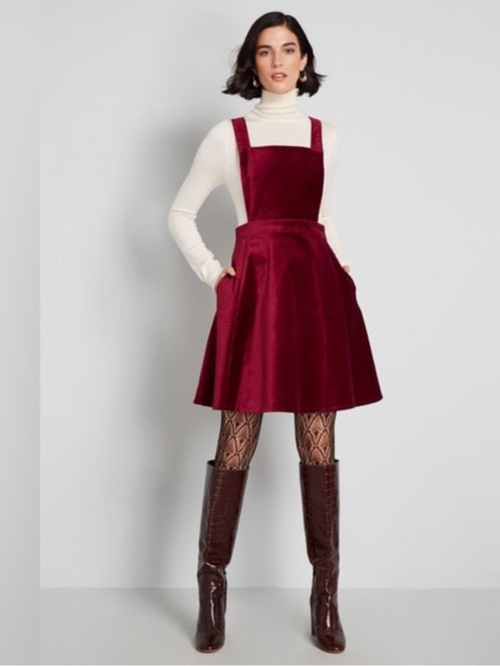ModCloth Cupcake Consultant Velvet Red Apron Dress Skirt Large